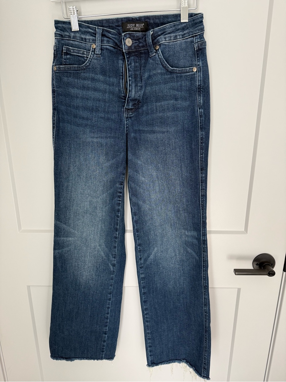 Judy Blue Size 7/28 Straight Leg Raw Hem Jeans Medium Wash Stretch Denim